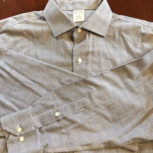 Men’s dress shirt